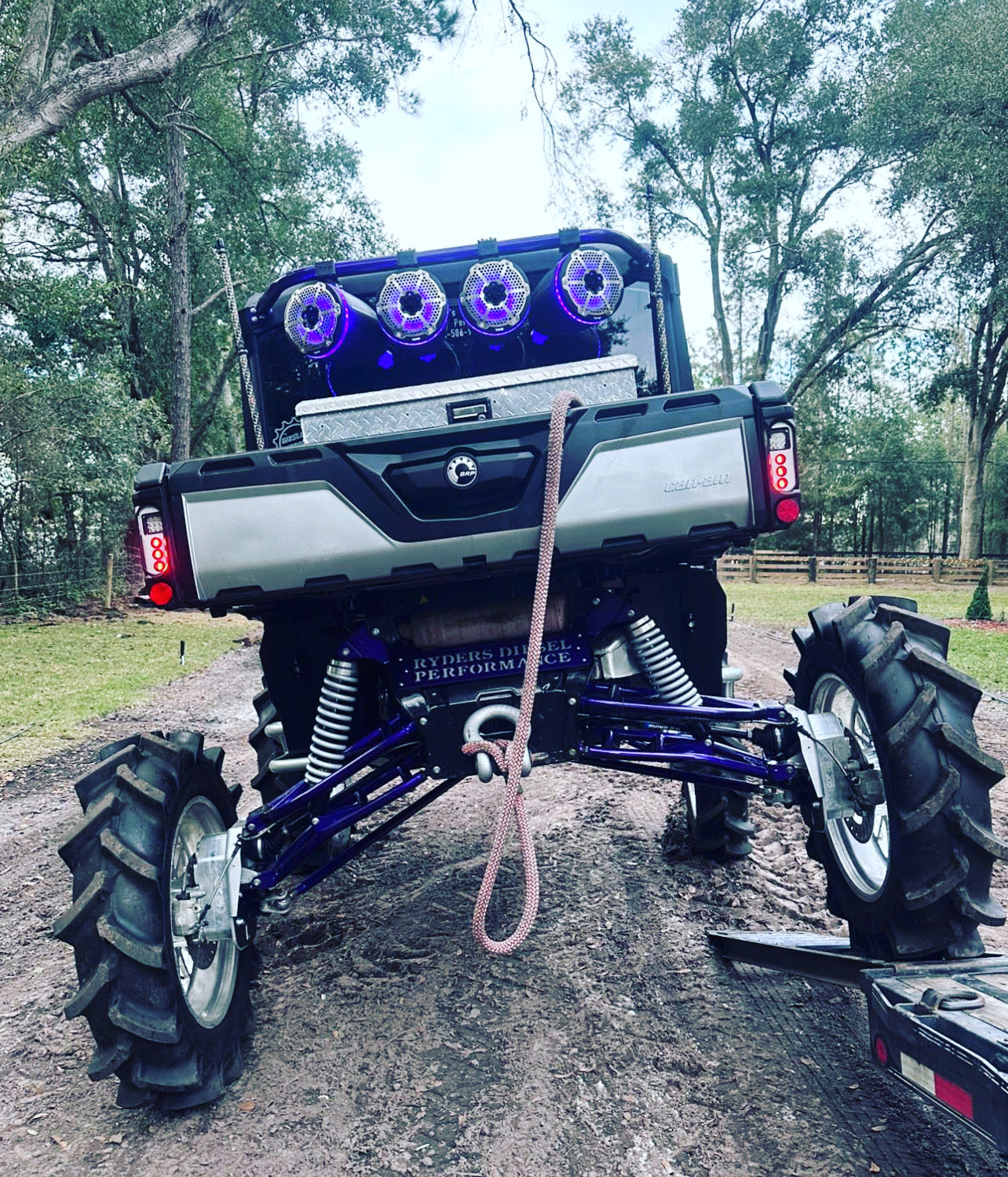 CAN AM DEFENDER TAILLIGHTS