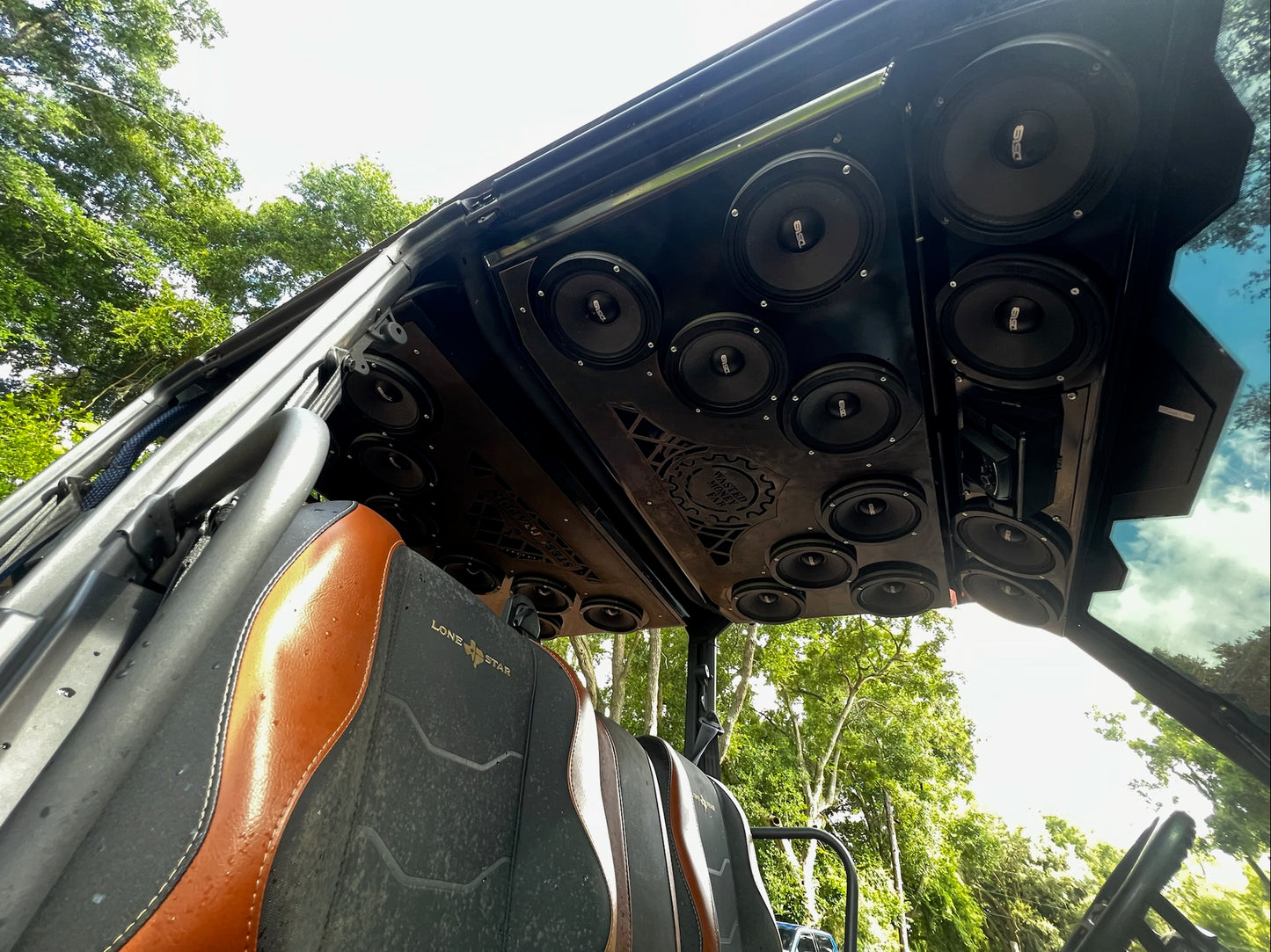 Defender Audio Roofs