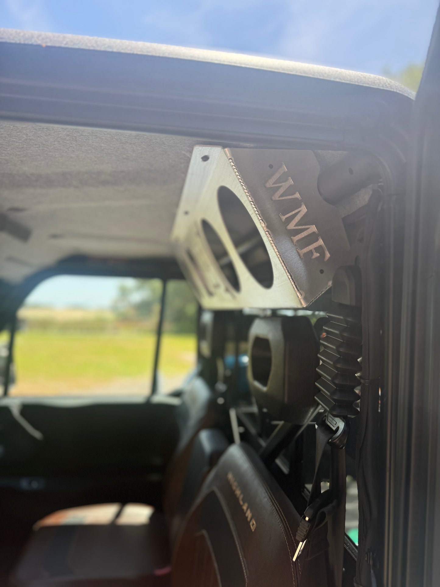 CF Moto Header Panel