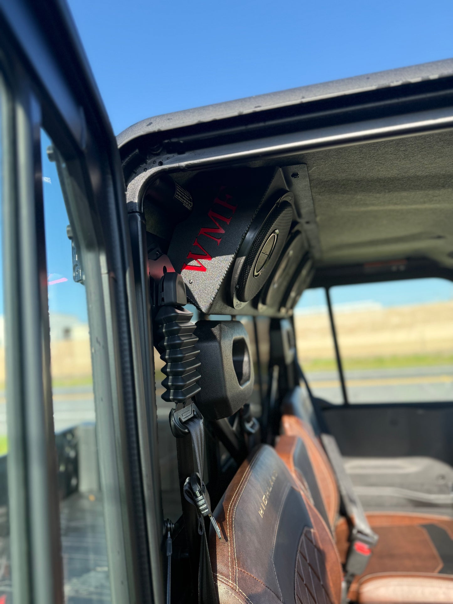 CF Moto Header Panel
