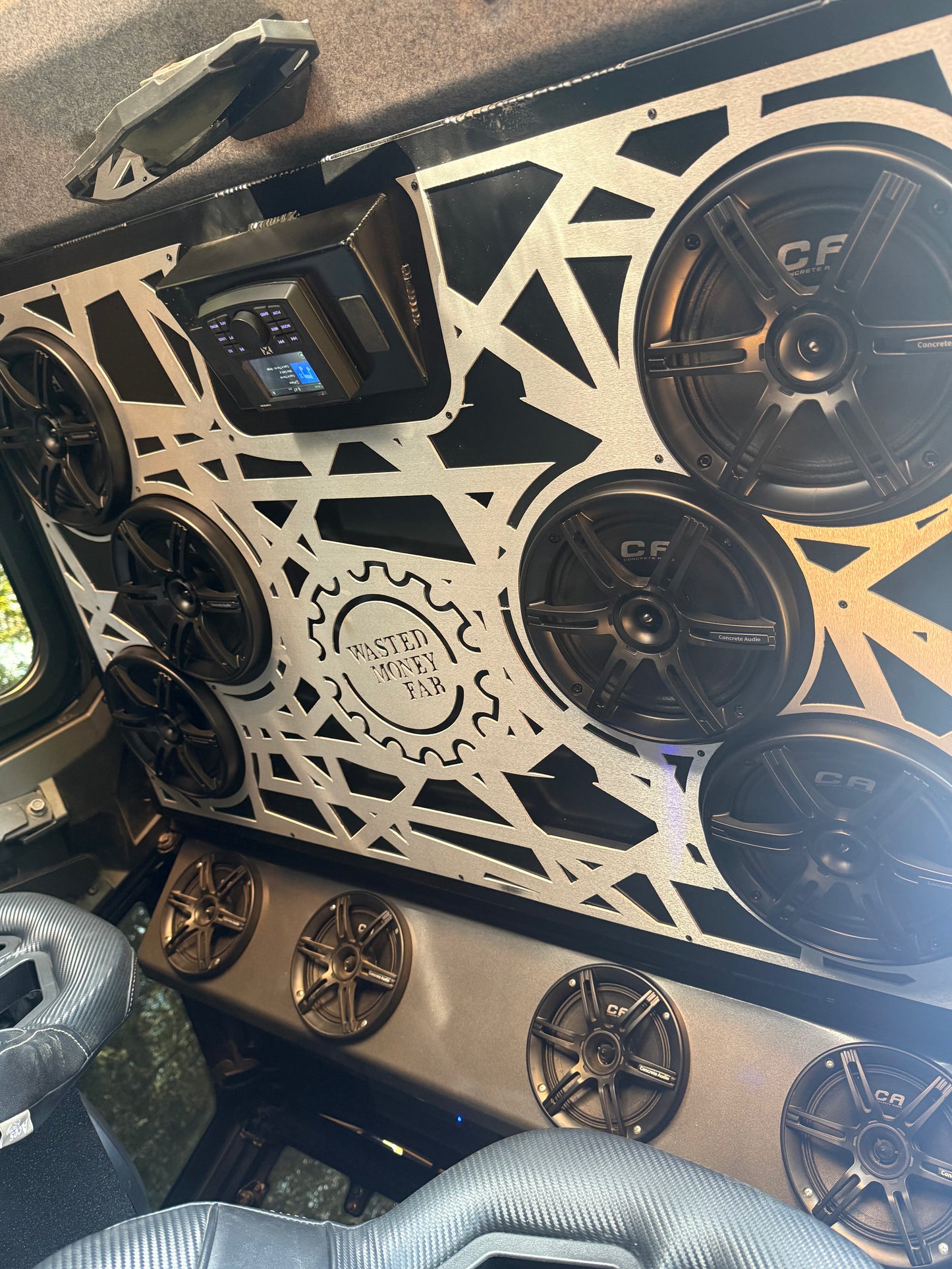 Polaris Expedition Audio Roof